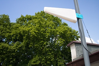 Antenna LTE Pole Mount XL7025, 698-2700 MHz, 15 dBi, SMA(m), RG58U/5m