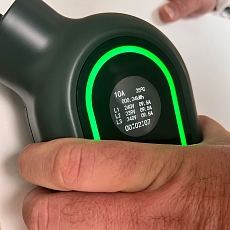 SECTRON START przenośna ładowarka do pojazdów elek SECTRON START przenośna ładowarka do pojazdów elek