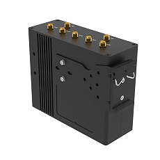 Przemysłowy router 5G Robustel R5030
